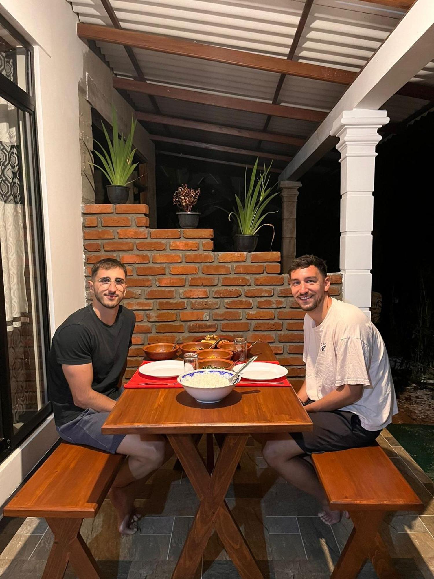 Thilina Homestay Szigirija Kültér fotó