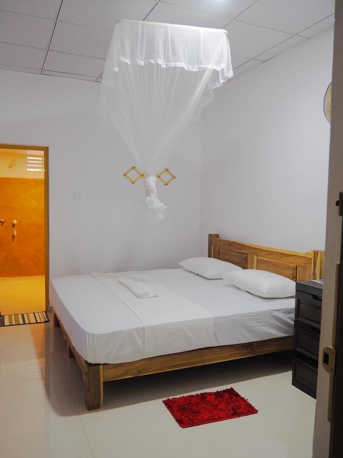 Thilina Homestay Szigirija Kültér fotó