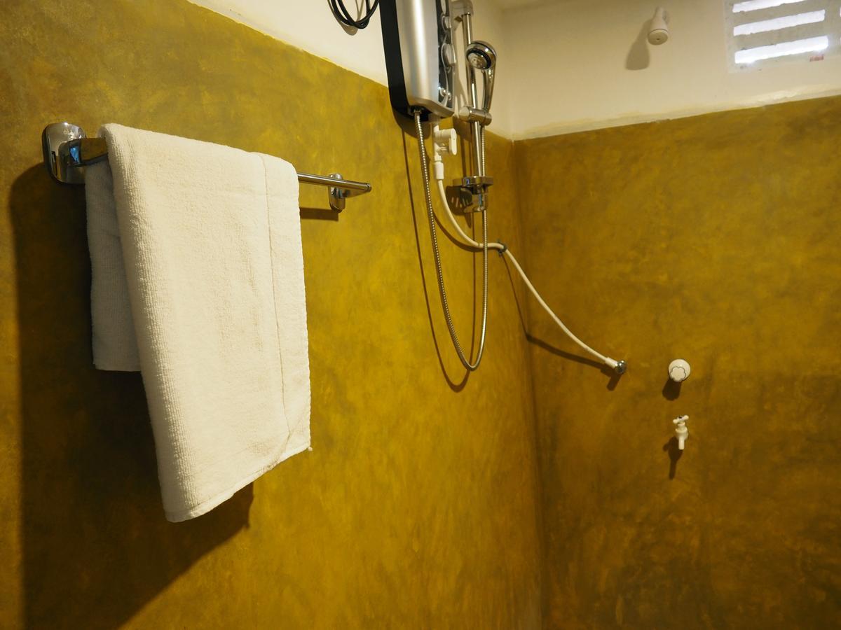 Thilina Homestay Szigirija Kültér fotó